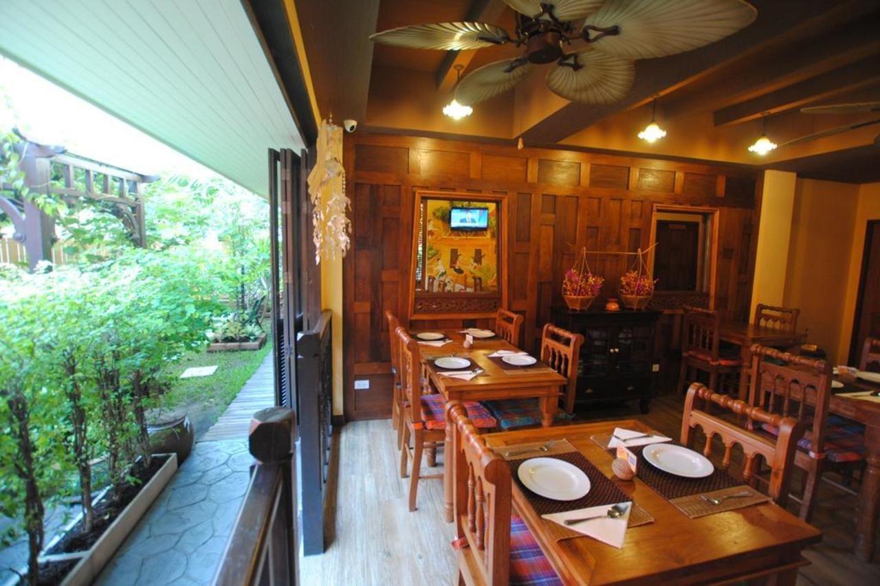 Focal Local Bed & Breakfast Bangkok Zewnętrze zdjęcie
