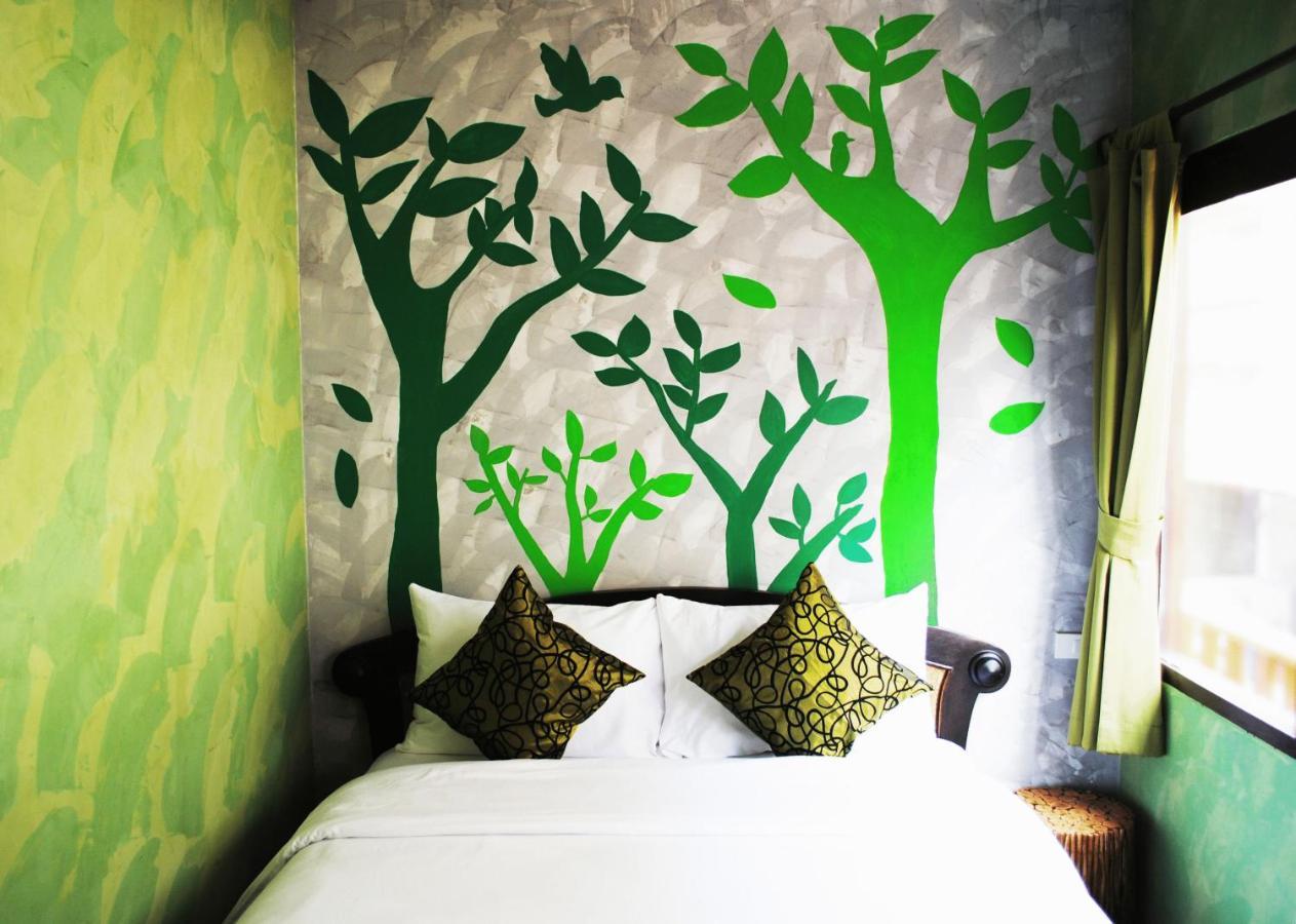 Focal Local Bed & Breakfast Bangkok Pokój zdjęcie